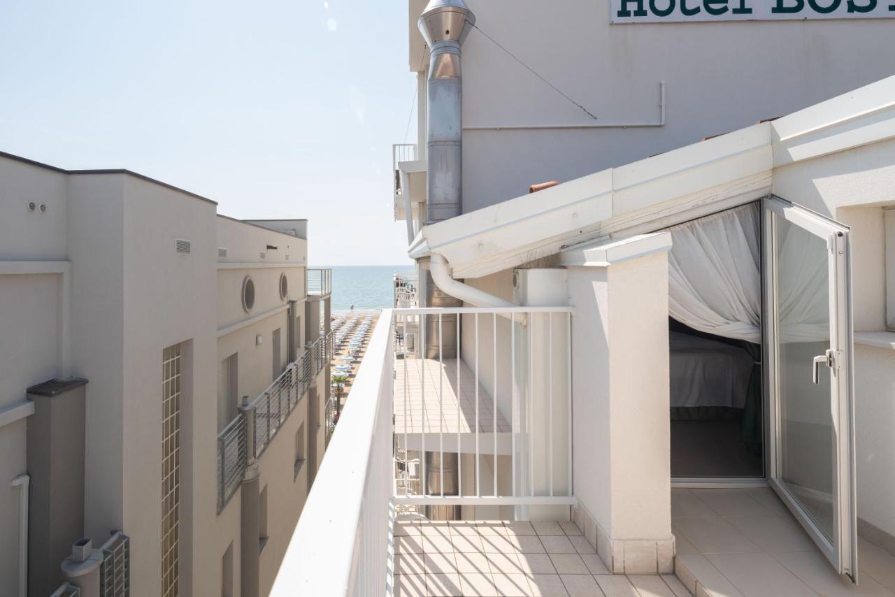 Hotel Boston 3 Stelle Superior Frontemare Lido di Jesolo Kültér fotó